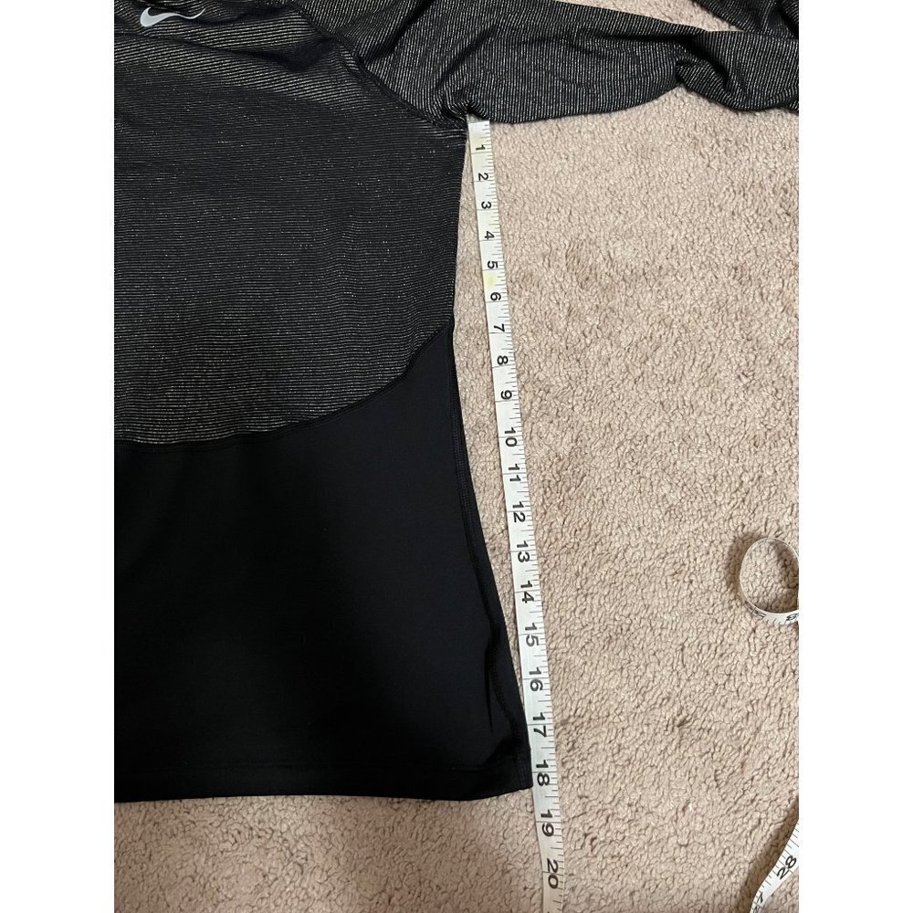 Nike |‎ Pro Women Warm Training Pullover Top AO9226-010 Sz M - Picture 7 of 8